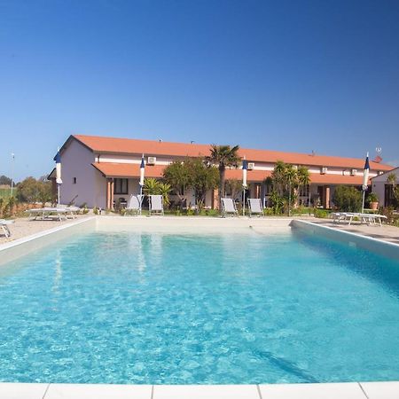 Delfino Tuscany Resort Marina di Cecina Luaran gambar