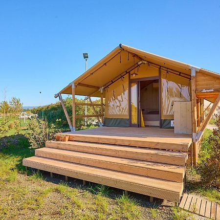 Delfino Tuscany Resort Marina di Cecina Luaran gambar
