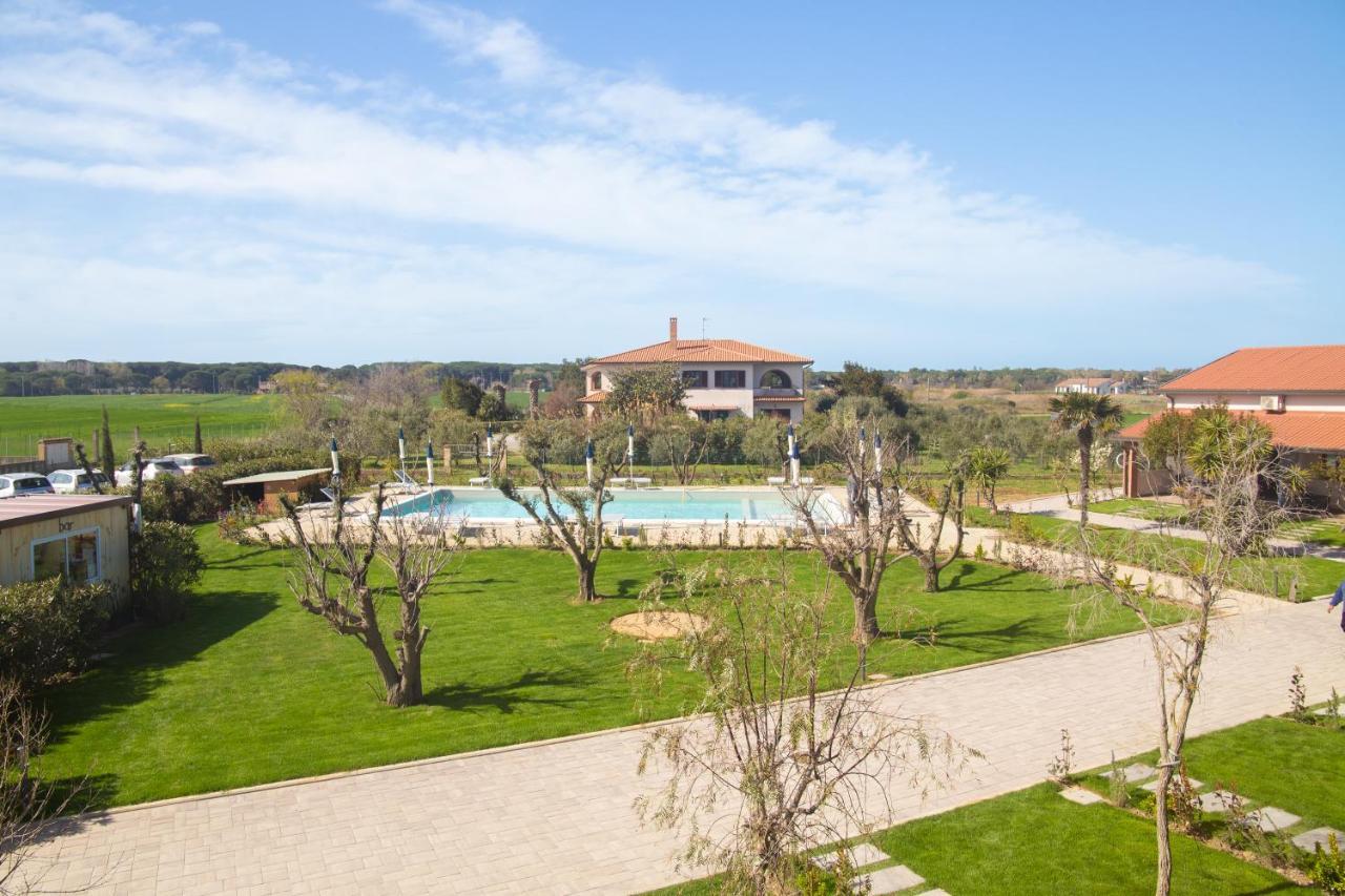 Delfino Tuscany Resort Marina di Cecina Luaran gambar