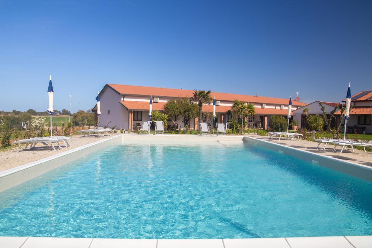Delfino Tuscany Resort Marina di Cecina Luaran gambar