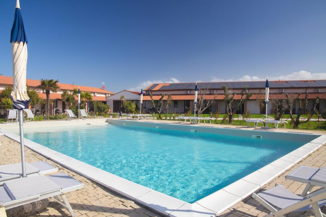 Delfino Tuscany Resort Marina di Cecina Luaran gambar